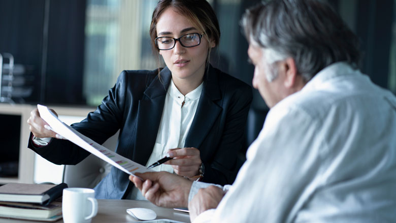 Bostadsrättsföreningar kan behöva anlita en jurist i vissa ärenden. Foto: Shutterstock